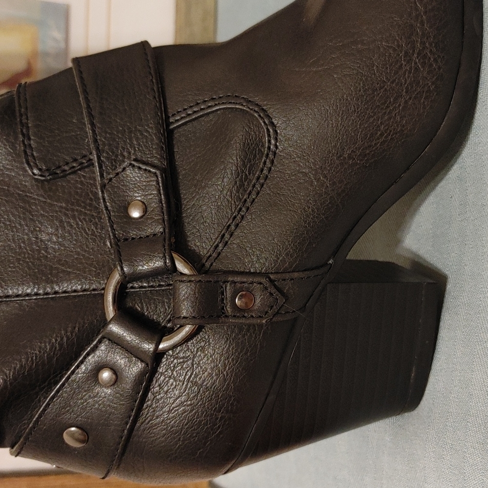 Creativity Boots - image 7